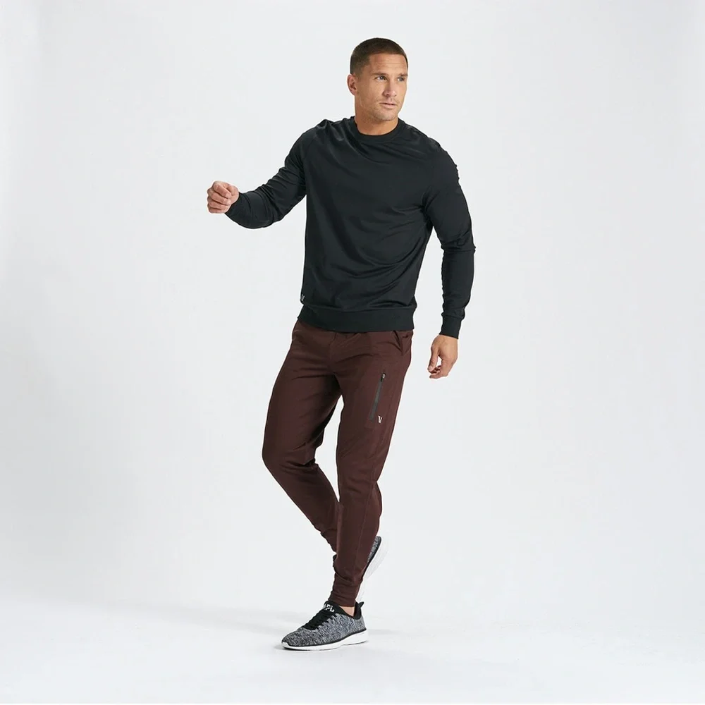 NWT Vuori Sunday Performance Jogger / Oxblood